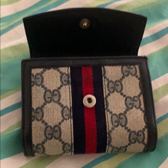 Vintage Gucci wallet and little clutch - Picture 4 of 8